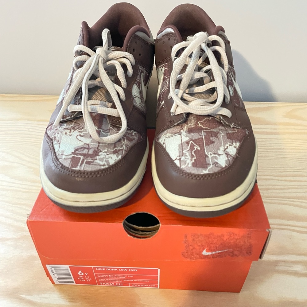 Nike Dunks maps